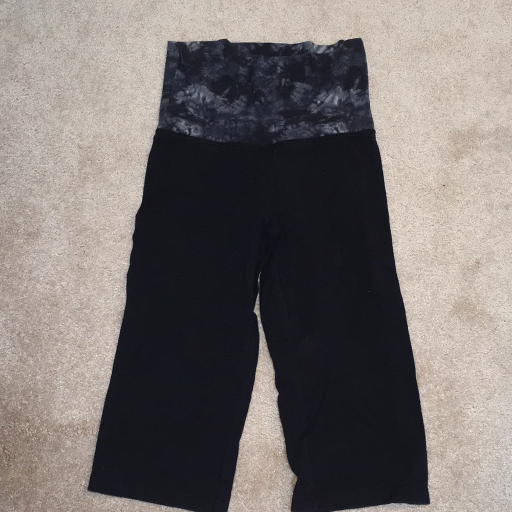 Cropped Yoga Pants. Size Small.
